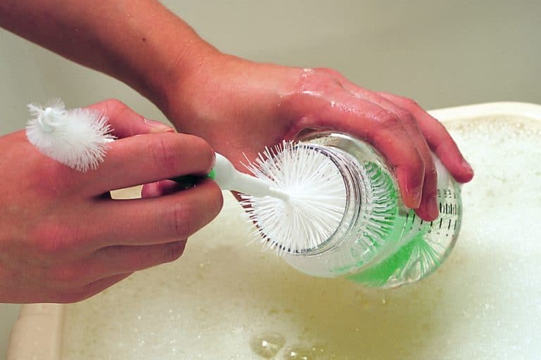 Cleaning baby bottles by hand