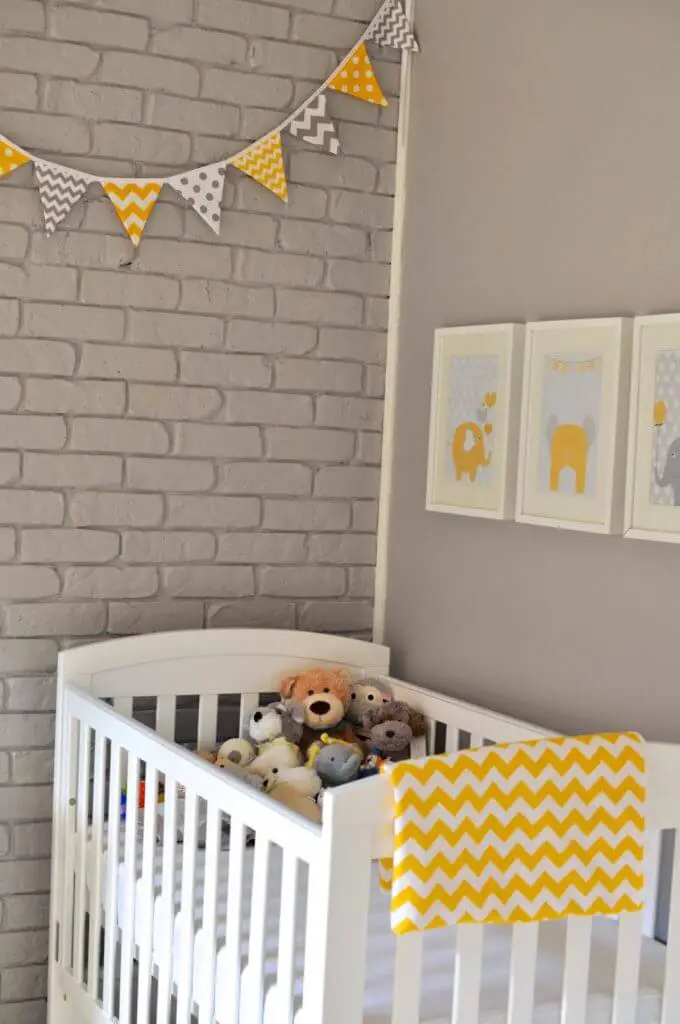 Do babies need color for stimulation